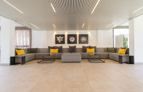 Atenea Park - Suites Apartments - Photo 30