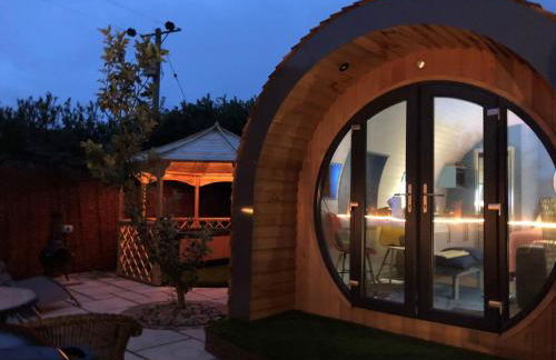 The Orchard Glamping pod - Photo 5