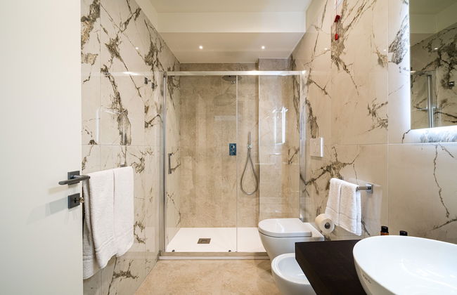 I Due Mori Luxury Rooms - Photo 60