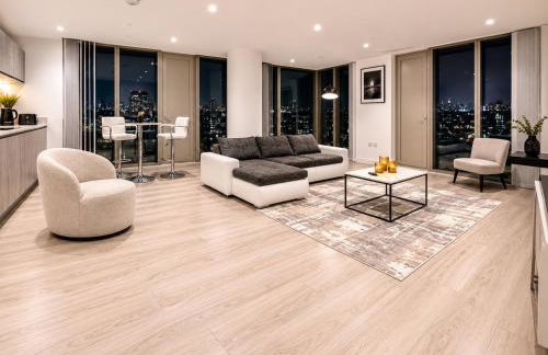 Luxury 2 Bed Penthouse with Stunning Views in Manchester City Centre - Photo 1