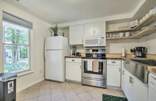 Walk to Dtwn and Breweries Townhome in Cary! - Foto 9