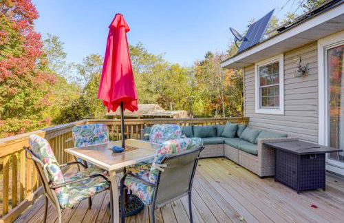 7 Mi to Main Street Cabin with Deck in Stanley! - Photo 17