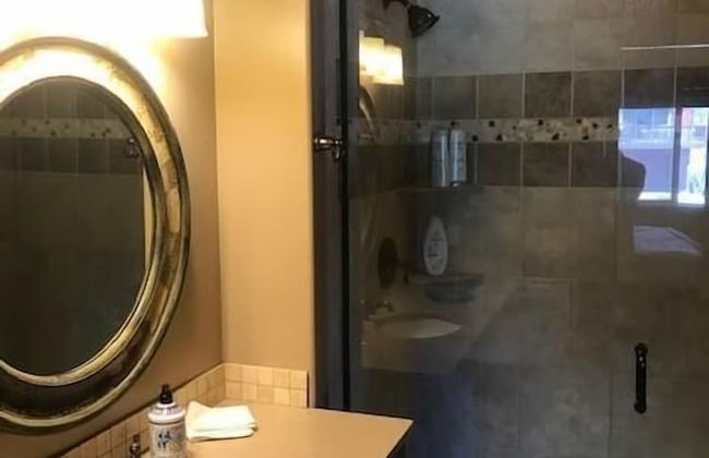 Inn on Bigfork Bay Townhouse on Bigfork Bay - Photo 15