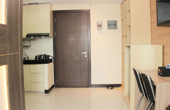 Comfort 1Br At Sky Terrace Apartment - Foto 14