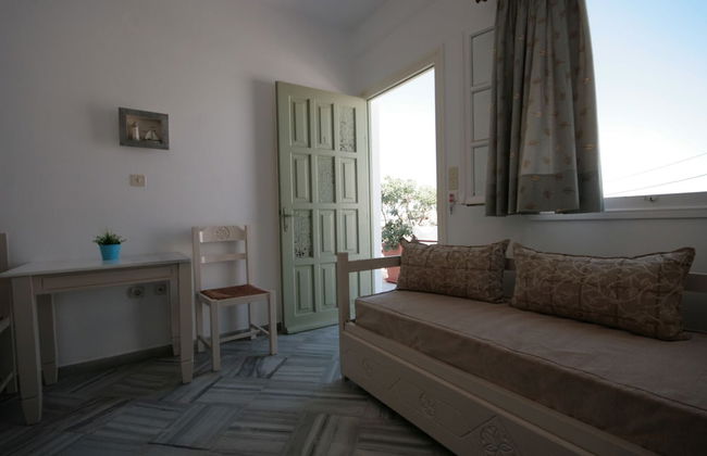 Hara Studios and Apartments - Photo 58