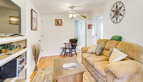 1 Mi to Lake Jackson Home with Screened Patio! - Foto 4