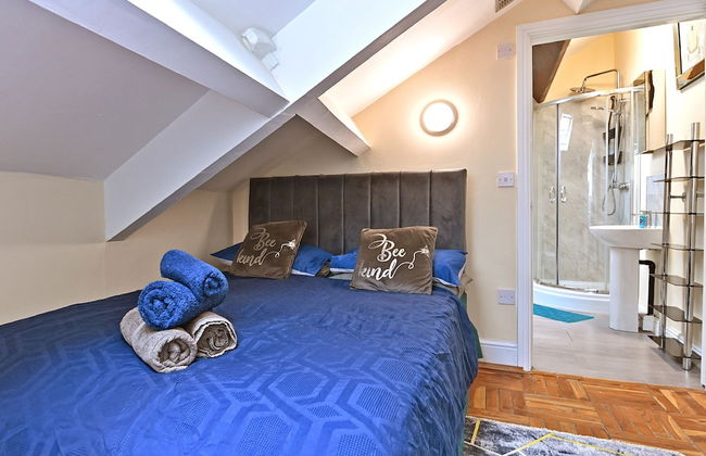 The Elm Wood Apartments - Photo 34