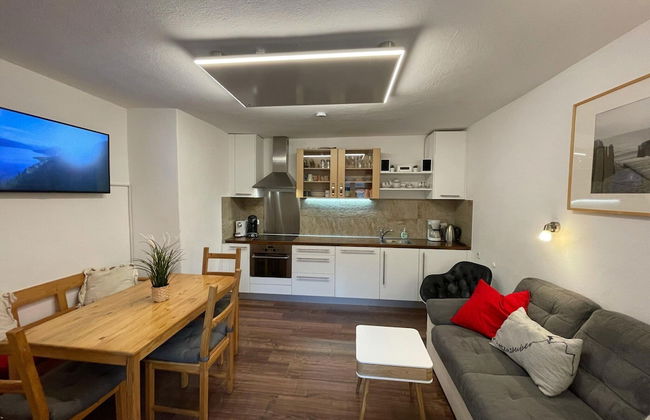 Central Apartment With Balcony, Terrace, Garden, Deckchairs - Foto 24