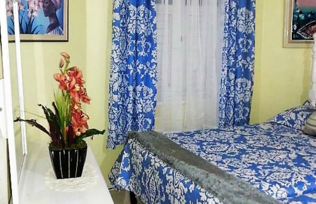 Private 2 Bedroom Beachfront Penthouse Condo Ocho Rios, Jamaica - Foto 6