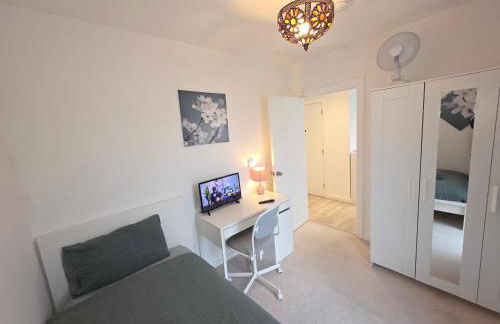 3 Bedroom apartment from F&A properties - Foto 9