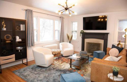 A Touch of Elegance - Foto 23