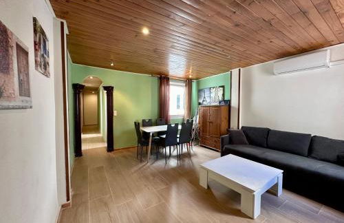 Spanish style flat close to center - Photo 1