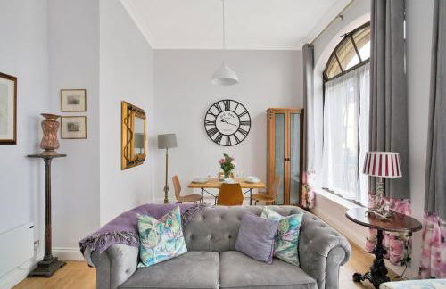 Alloa City Centre - Foto 17