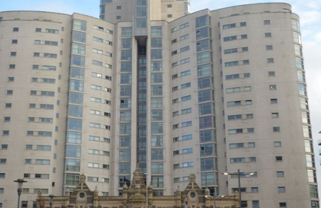 Bute Terrace Apartment - Cardiff City Center - Foto 1