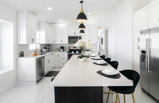 Modern Dream Disney Vacation Getaway Pool - Foto 10