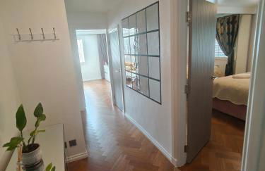 Modern Ground Level Flat - Foto 1