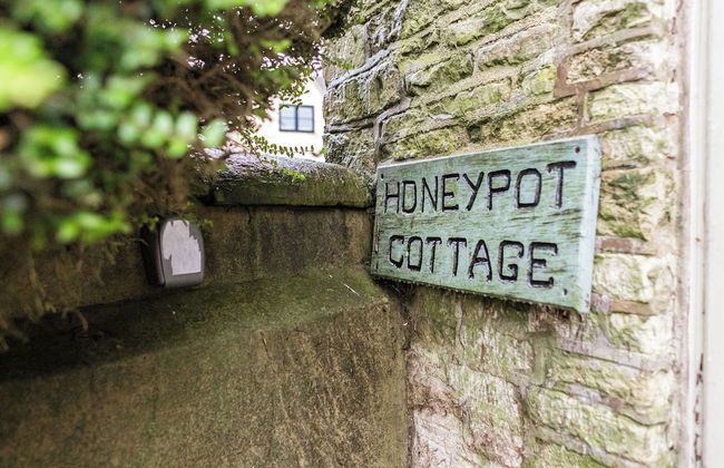 Honeypot Cottage-Lovely Bolthole in Stow - Photo 40