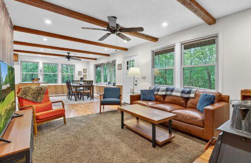 20 acres w Private Pavilion, Fireplace & Fire Pit - Foto 3