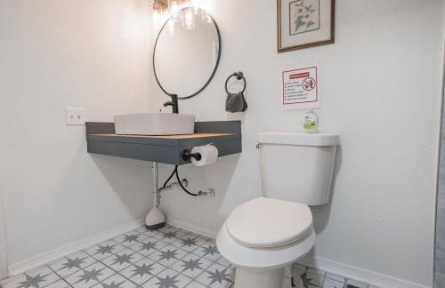 2BR Apt 8 min to Integris Monthly 15 Off #N3 - Foto 13