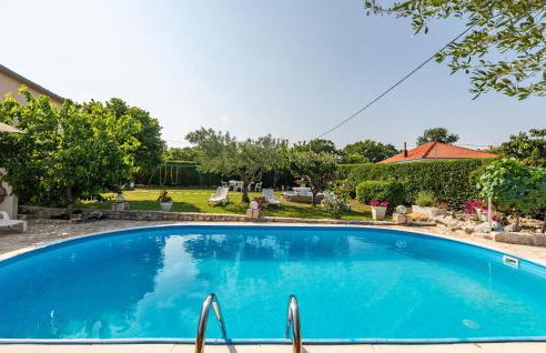 Four-Bedroom Holiday Home Lovinac With An Outdoor Swimming Pool 09 - Foto 7