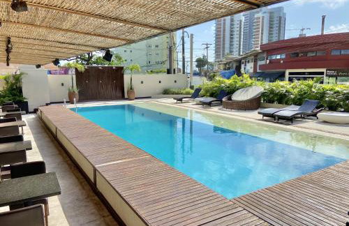 109 - Flat elegante na praia de Jaguaribe - Salvador - Foto 13