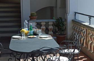 Villa Maghetti - modernized flat in historic palazzo in the center of Luino - Foto 36