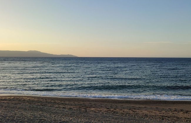 Litinas Beachfront Apartment - Photo 11