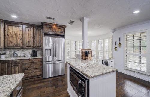 Trophy Haven Retreat With Pool - Foto 15