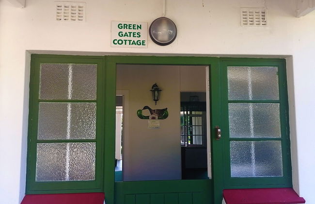 Greengates Cottage - Photo 2