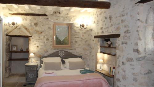 Le Pigeonnier, gîte des Lucioles en Provence - Foto 1, wardrobe