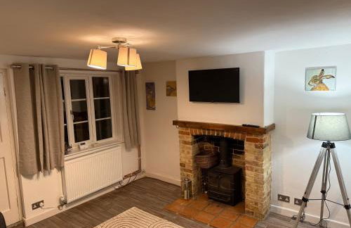 Cosy two bedroom house in eye Suffolk with parking near A140 - Foto 1