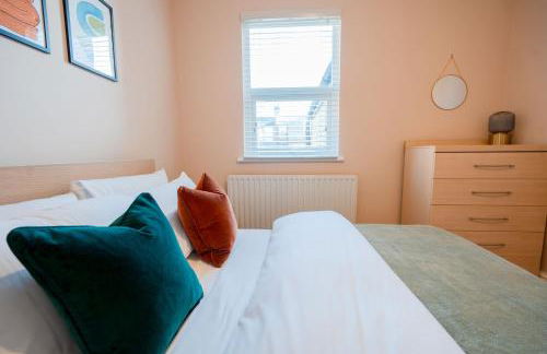 Spacious home 3 min from station - Photo 29