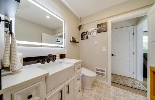 The Salty Hawk Hideaway - Chic Washington ADU - Foto 17