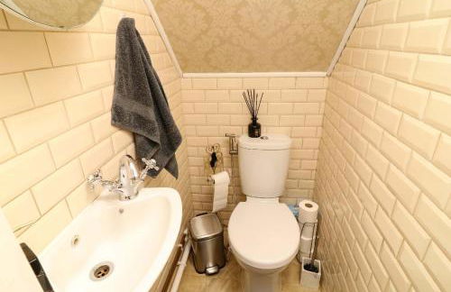 Ivys End Boutique Chic Manor Cottage Elegant & Sophisticated Retreat in Loughborough offering 3bedrooms - Foto 21