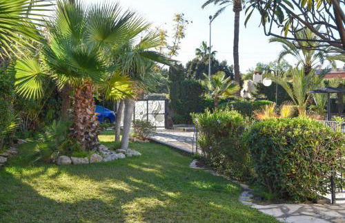 Villa La Font with pool and bbq - Foto 55