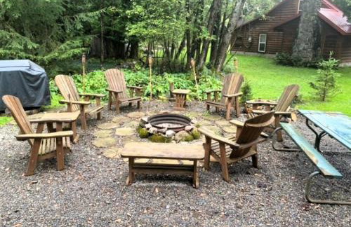 4 BDRM - Hot Tub - Fire Pit - Foto 22