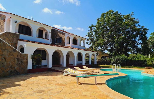 Lux Suites Sanuna Villas Diani - Foto 14