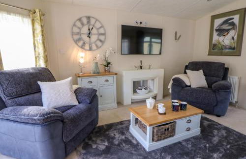 98 The Heron - Photo 7