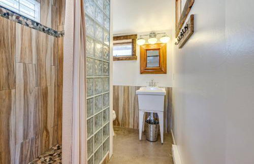 Historic Nature Lovers Cabin on Farm in Paonia! - Foto 11