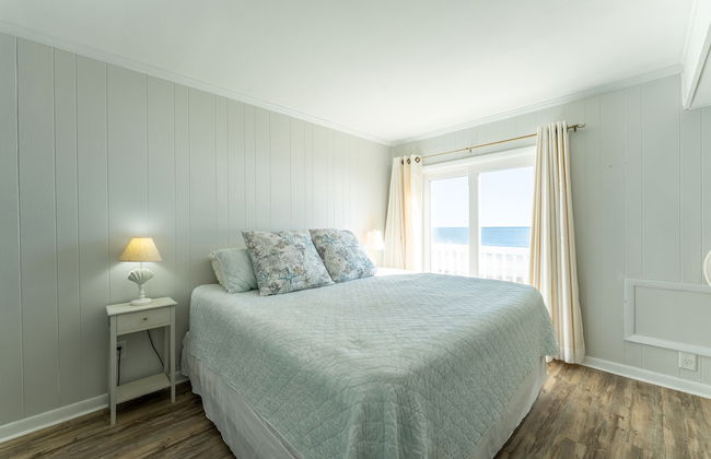 Ocean View Condo at Ocean Pier - Photo 3