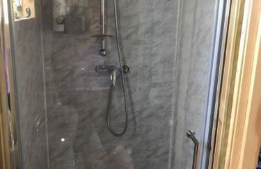 The Shepherds Hut at Hafoty Boeth - Photo 38