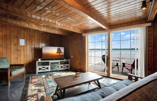 Fife Lake 2BR Getaway with Hot Tub - Foto 6