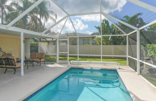 Heated Pool Home - Perfect Location - Walk to Beach, Restaurants and More! - Foto 3