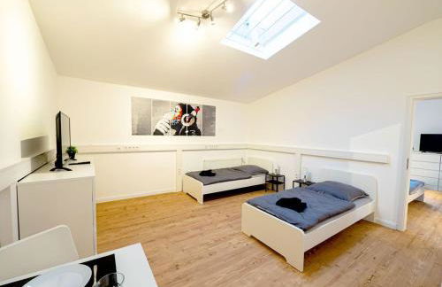 Monteurwohnung-in-Villa-8-Betten-WLAN-TV-Einbaukueche-Ahrensburg-Zentrum-Naehe-Hamburg-AGRP1201 - Foto 11