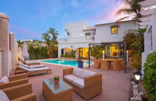 Family Villa Mijas-Costa close to the beach - Photo 1