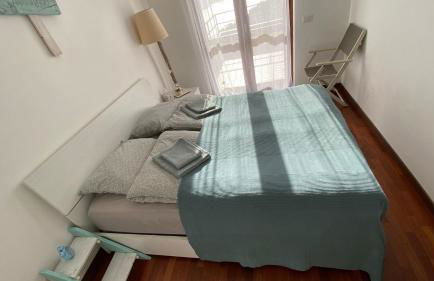 EnjoyIseoLake - Le Terrazze - 2 rooms flat with a pool and a terrace with a stunning lake view - Foto 9