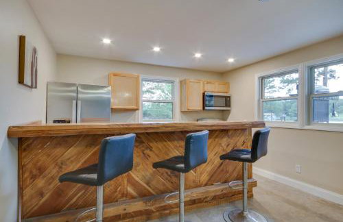 Waterfront Lakehouse w/ Private Dock & Fire Pit! - Foto 23
