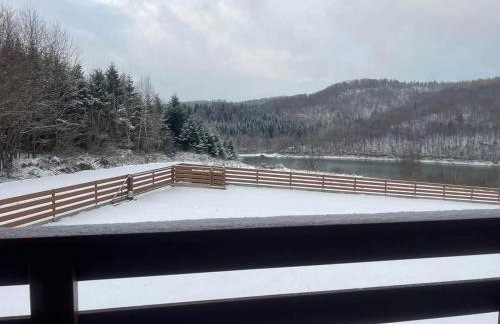 BIESZCZADZKI RAJ z prywatną działką przy linii brzegowej Jeziora Solińskiego Sauna Basen sezonowy - Foto 74