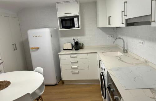 Apartamento Rabdells Olivanova 150m de la playa - Photo 10