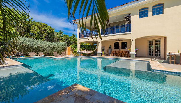 Ocean View 5BR Villa Steps to Beach Privatepool - Foto 3, Habitación